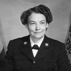 Dorothy Stratton in uniform